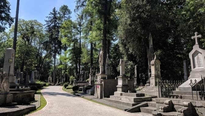 Нові маршрути, вказівники і таблички. Що зміниться на Личакові