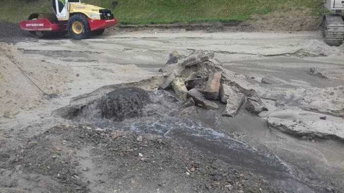 Львів накрило градом та грозою. Фото, відео