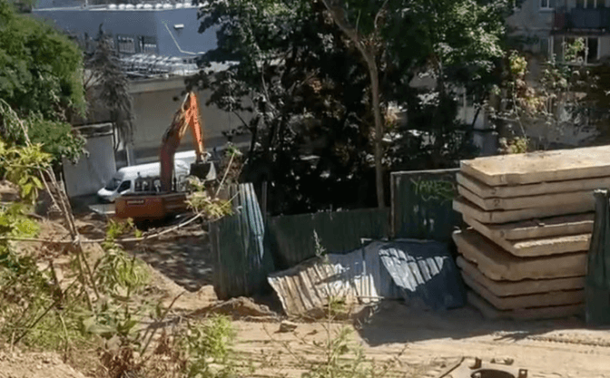 На Печерську незаконно будують 36-поверівку, – Кривошея