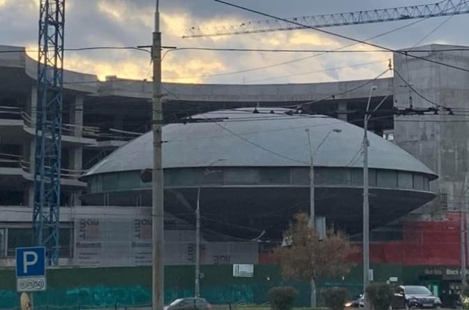 Кличко підтримав петицію про збереження "літаючої тарілки" на Либідській