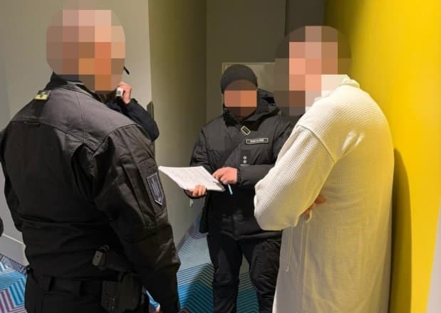 ДБР затримало офіцера ТЦК на Київщині за систематичне приниження та побиття мобілізованих