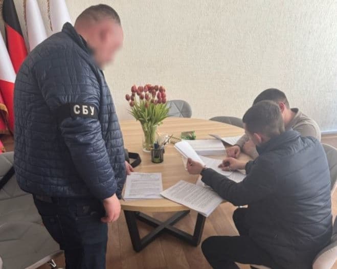 Заступника голови сільради на Львівщині підозрюють у зловживанні під час закупівлі дронів для ЗСУ