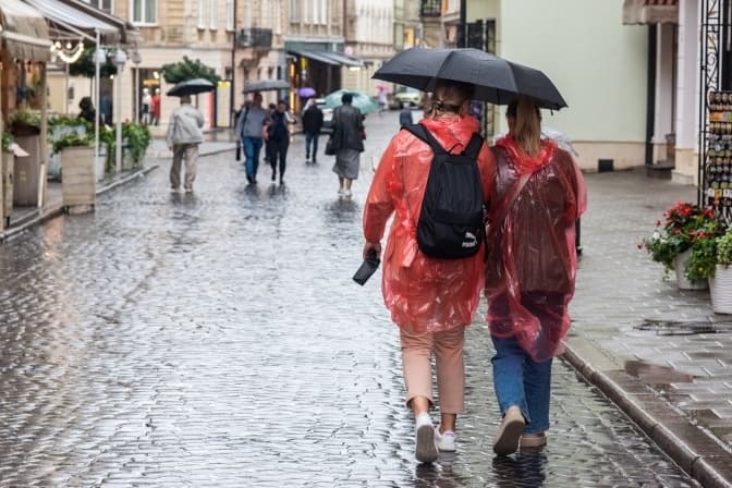 У Львові оголосили штормове попередження