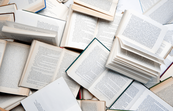 Українські книжкові новинки. Що почитати у 2023 році