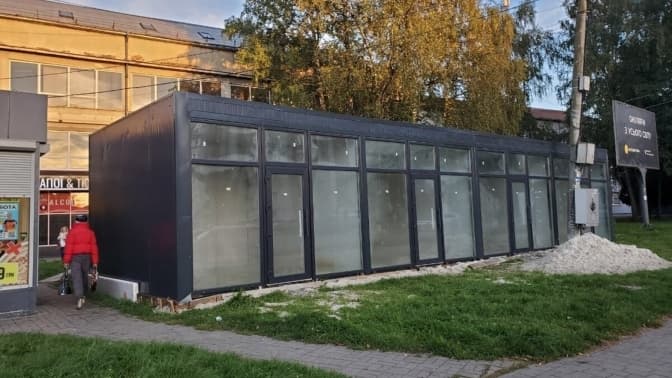 У Львові демонтують МАФ, перенесений з проспекту Чорновола