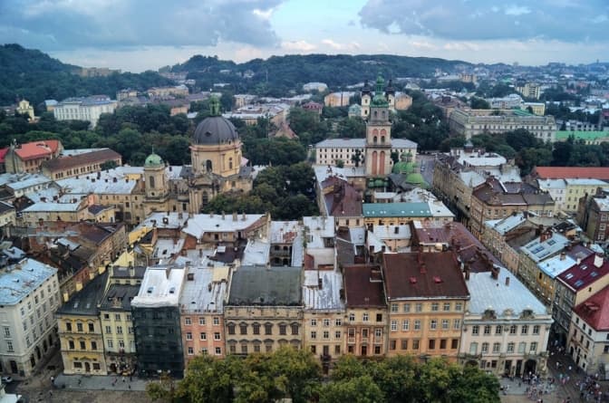 Фото умовне