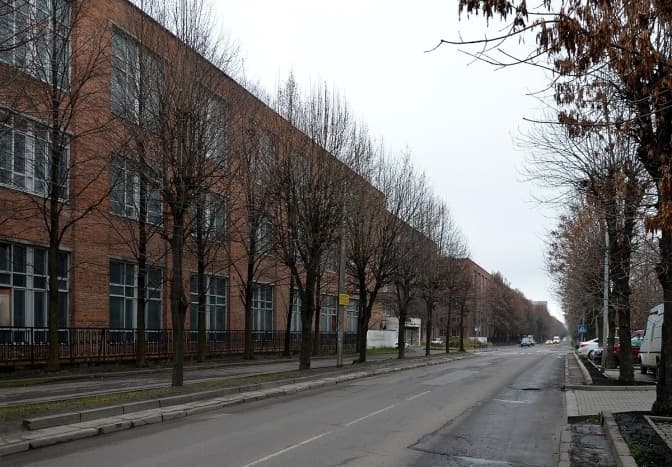 У Львові відкрили вулицю для проїзду. Автобуси знову курсуватимуть за звичайним маршрутом