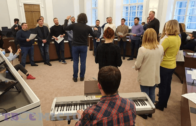 Депутати Львівської міськради створили хор. Відео першої репетиції