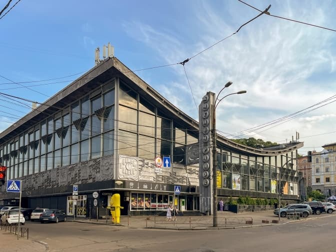 КМДА хоче розірвати договір оренди Житнього ринку