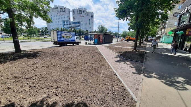 Місце МАФів пустим не буває. Що пропонують встановлювати замість кіосків на Берестейській у Києві