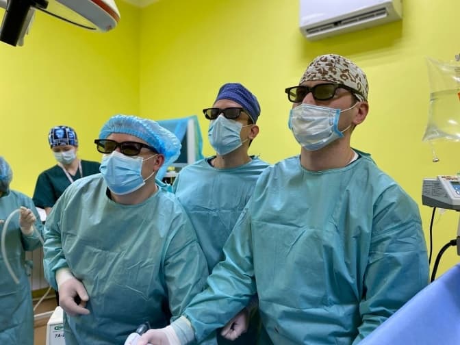 Львівські медики в режимі 3D провели операцію 20-річній дівчині