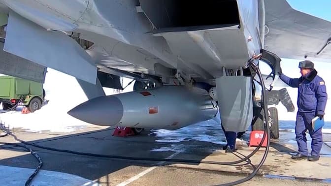 У небі над Києвом збили російську гіперзвукову ракету «Кинжал», - ЗМІ