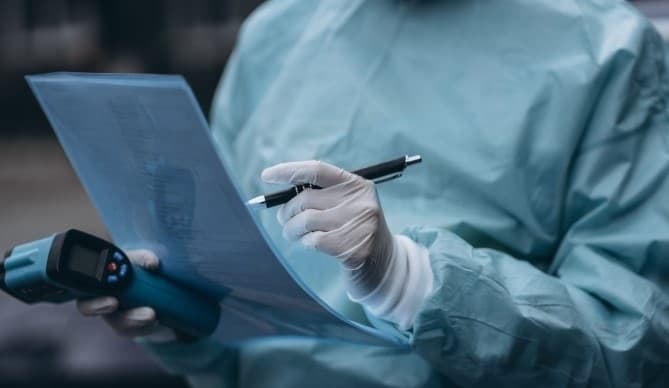 Щеплені від Covid-19 можуть отримати міжнародне свідоцтво про вакцинацію. Як це зробити