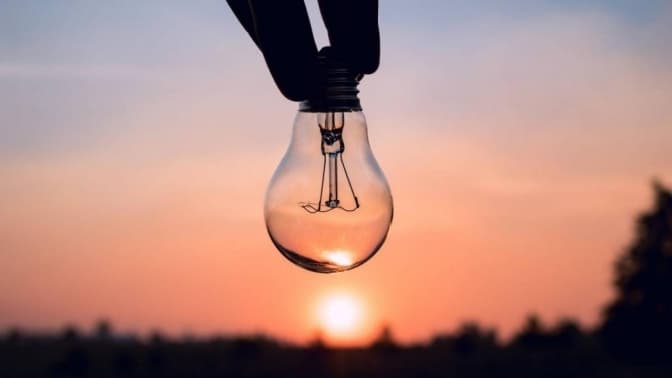 Чи застосовуватимуть погодинні відключення світла завтра на Львівщині