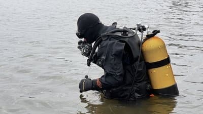 Водолази ДСНС ліквідували підтоплення ТЕЦ у Києві після обстрілу