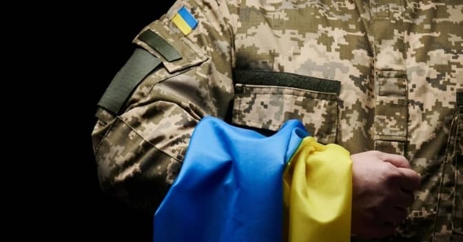 Яка різниця між призовом, мобілізацією та контрактною службою. Пояснення