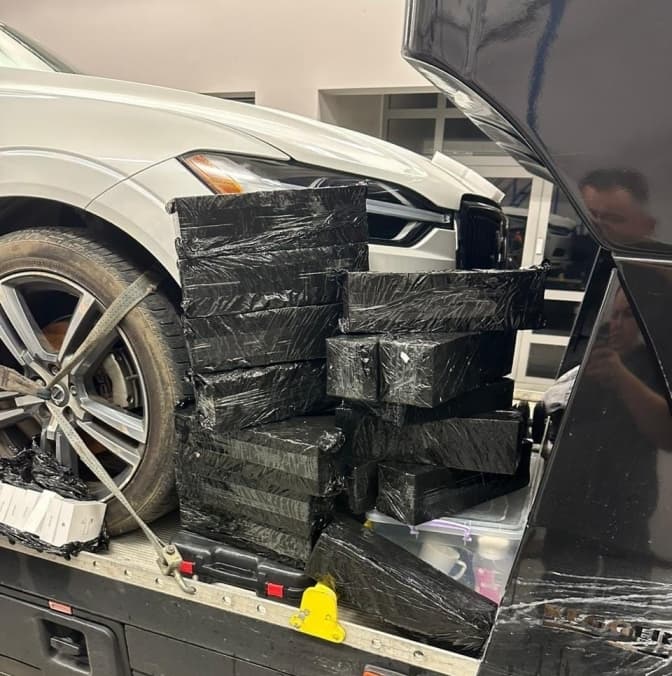 Львів'янин намагався ввезти в Україну незадекларованої техніки на 5 млн грн