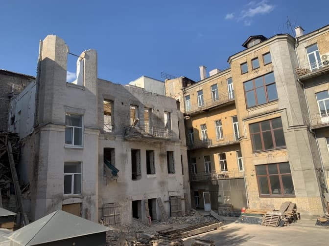 Забудовник незаконно отримав ділянку на Рейтарській 37, де руйнує історичну пам’ятку, — Перов