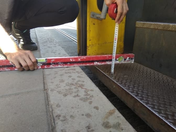 У Львові затвердять єдину висоту для трамвайних зупинок