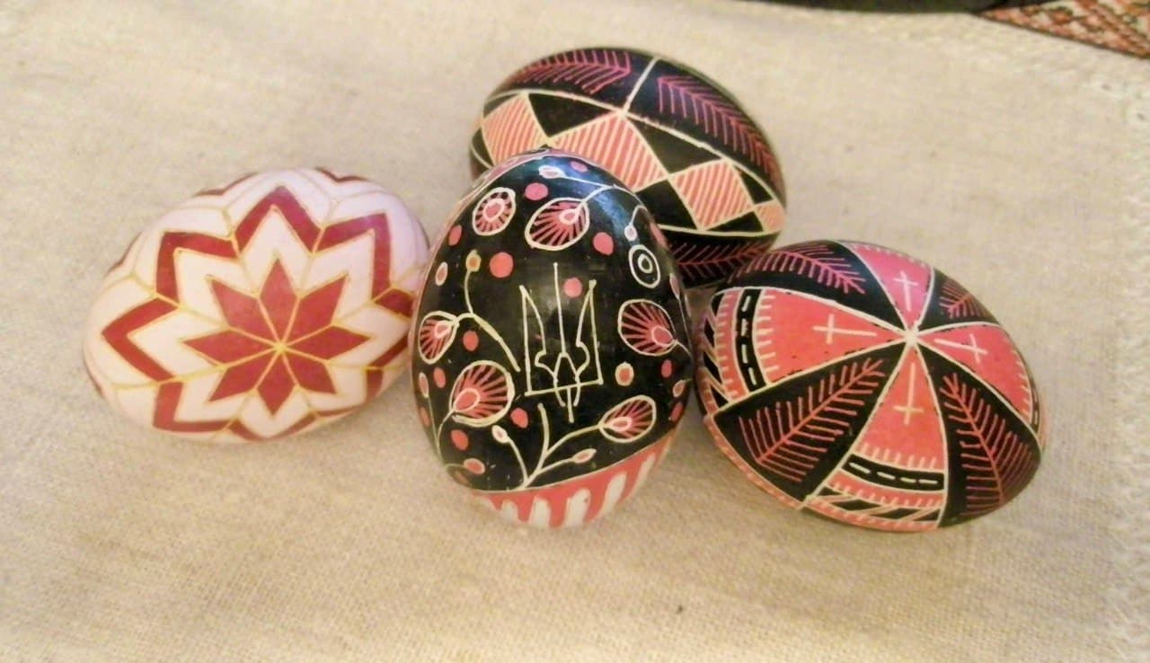 Писанки Ірини Кметь