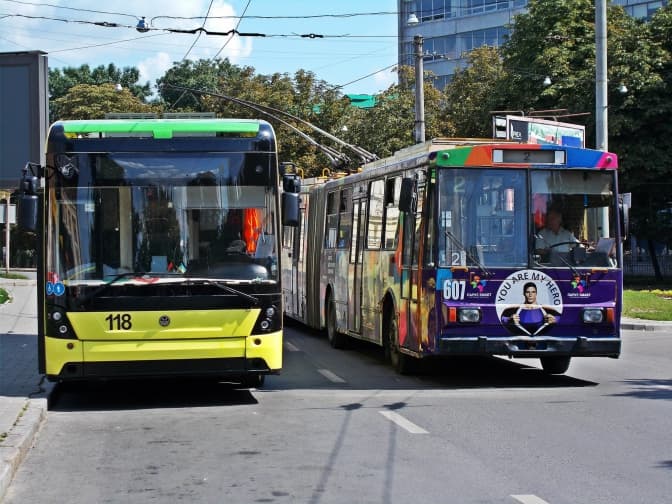 Ситуація на дорогах Львова: частина електротранспорту не курсує. Доповнено