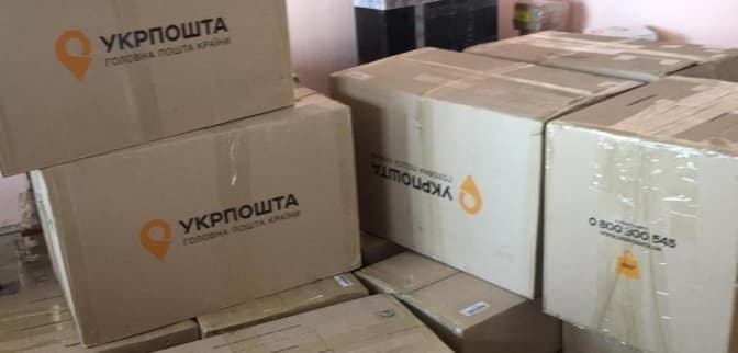 Через кордон на Львівщині намагалися вивезти 50 тисяч медичних масок