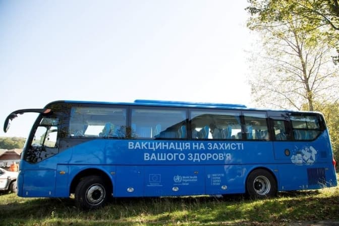 На Львівщині працює виїзна вакцинальна бригада. Де і коли можна отримати щеплення