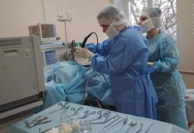Лікарі ЛОР-відділення із ОХМАТДИТу зможуть оперувати діток з допомогою сучасної техніки