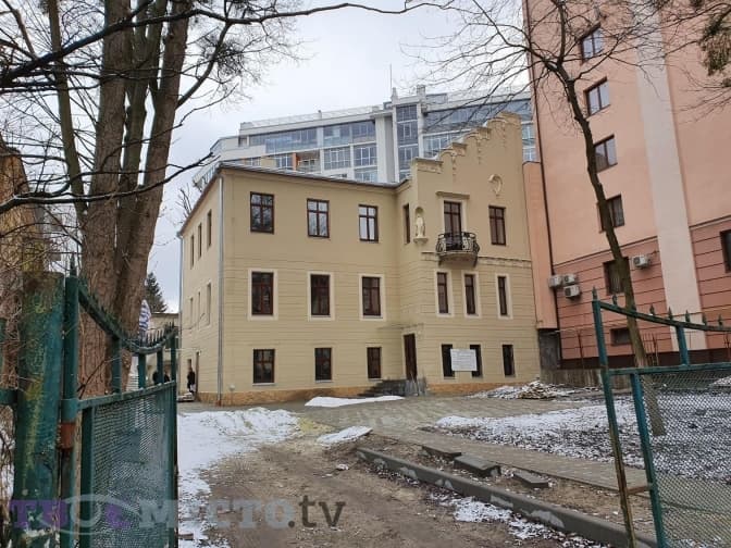 У Львові ще майже 2,5 млн виділять на ремонт Центру обслуговування пасажирів