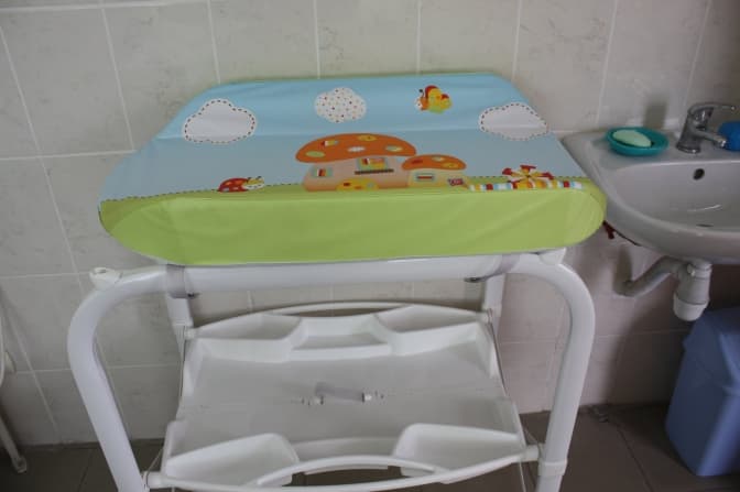 У трьох пунктах пропуску на Львівщині запрацювали кімнати матері й дитини. Фото