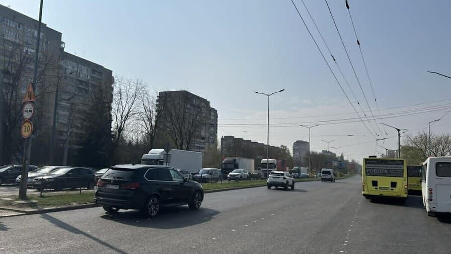У Львові продовжують ремонт вулиці Стрийської