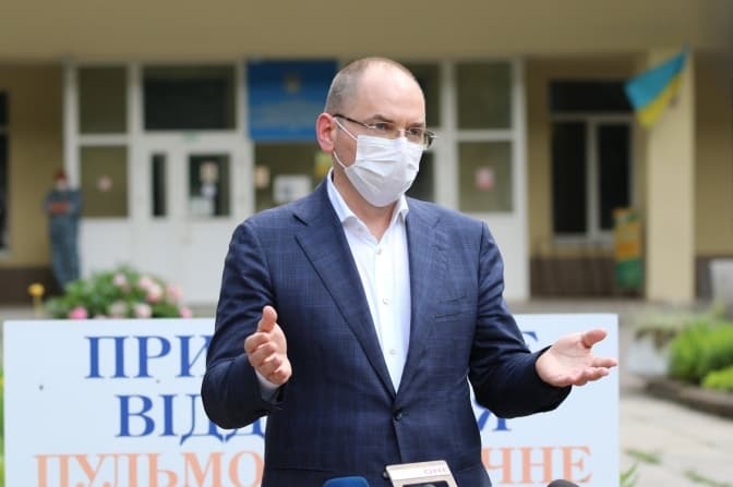 Степанова відправляють у відставку, а ще двоє міністрів написали заяви. Доповнено