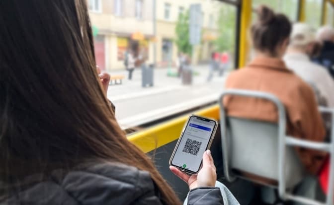 Why the ticket in the "LeoCart" app becomes invalid in 3 minutes, where roads will be repaired in the Lviv region, and whether power will be cut today. Key updates for March 22