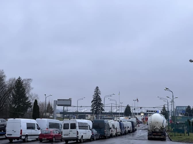 Поляки заблокували ще два пункти пропуску. На «Медика–Шегині» ускладнено рух усього транспорту