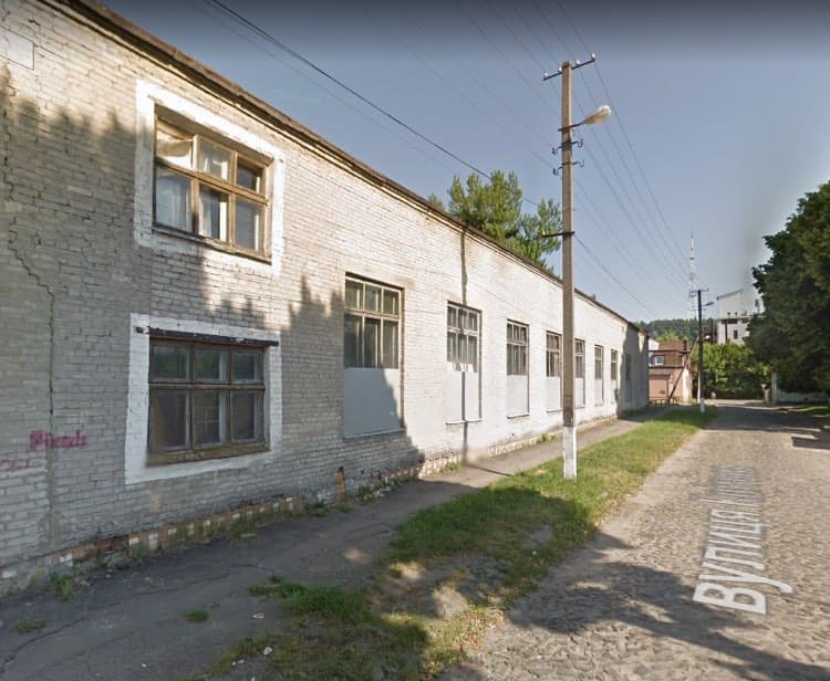 Будівля на вул.Квітовій, 10 зараз / google maps