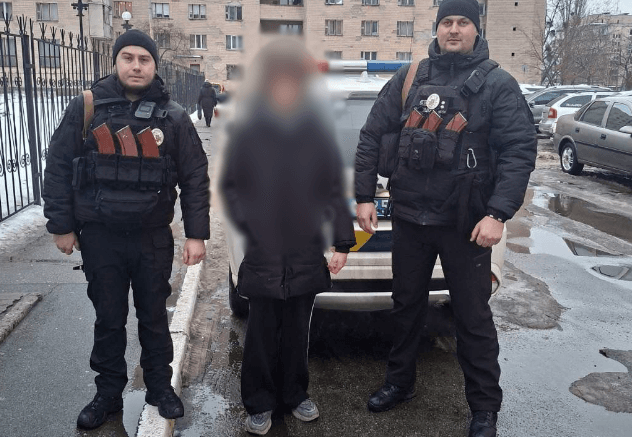 У Києві підліток повідомив поліцію про намір друга вчинити самогубство: хлопця врятували за дві хвилини