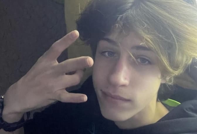 ДБР завершило розслідування вбивства підлітка на фунікулері в Києві