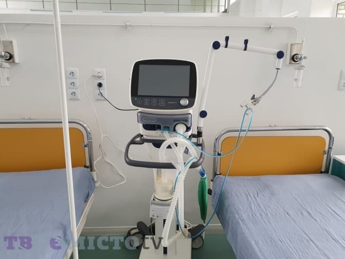 Скільки у львівських лікарнях пролікували хворих із коронавірусом, і скільки з них померли