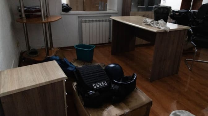 У Києві через прорив труб залило офіс Інституту масової інформації