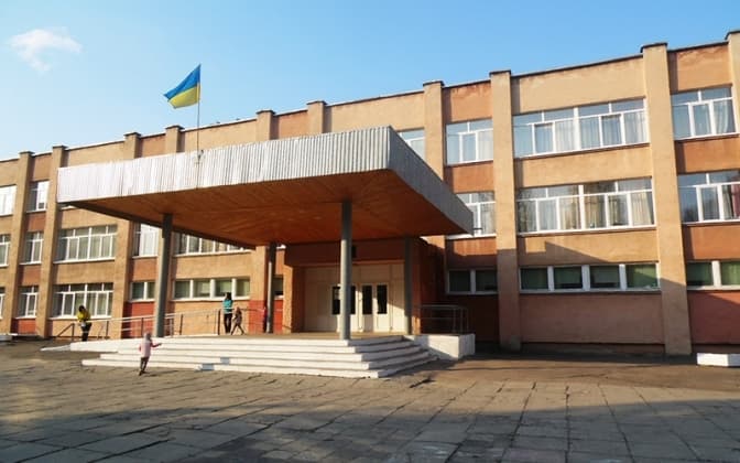 На що витратила бюджетні гроші ваша школа. Інтерактивна мапа