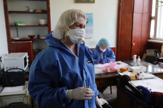 Яких хворих із коронавірусом будуть класти в лікарню. МОЗ оновило алгоритм надання допомоги