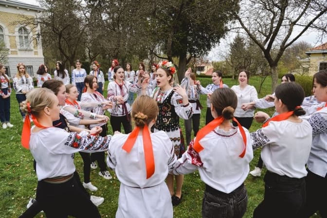 Львів'ян запрошують на Великодні гаївки