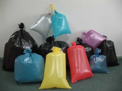 В Україні можуть заборонити одноразові пакети