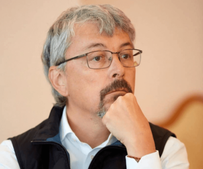 Комітет гуманітарної та інформаційної політики не підтримав відставку міністра Ткаченка