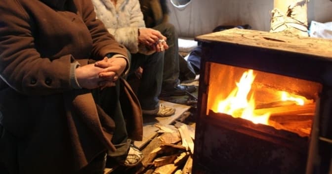 Чи безпечні «буржуйки» у підвалах житлових будинків