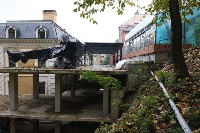 Прокуратура Львова вимагає знести незаконне будівництво біля Стрийського парку