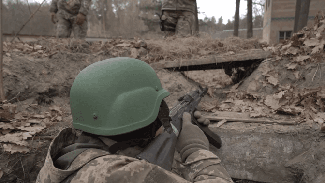 У Києві сформували окремий стрілецький батальйон, триває його злагодження