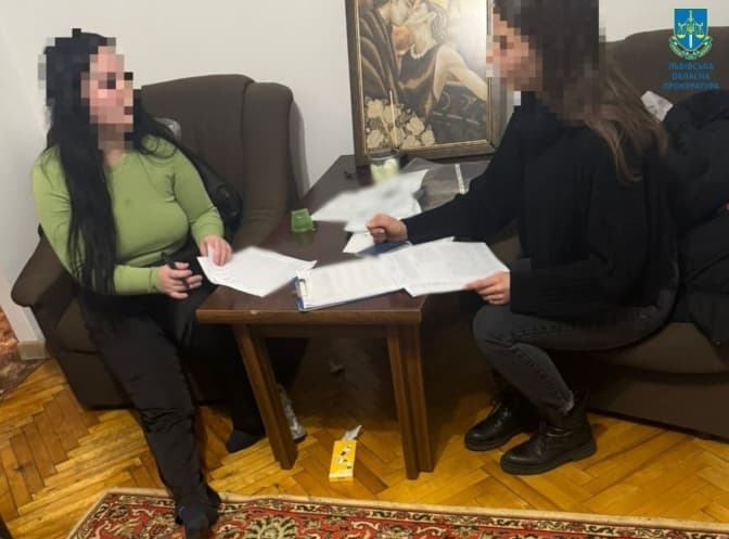 Жителька Львівщини ошукала волонтерів на майже 1,5 млн грн, продаючи неіснуючі дрони