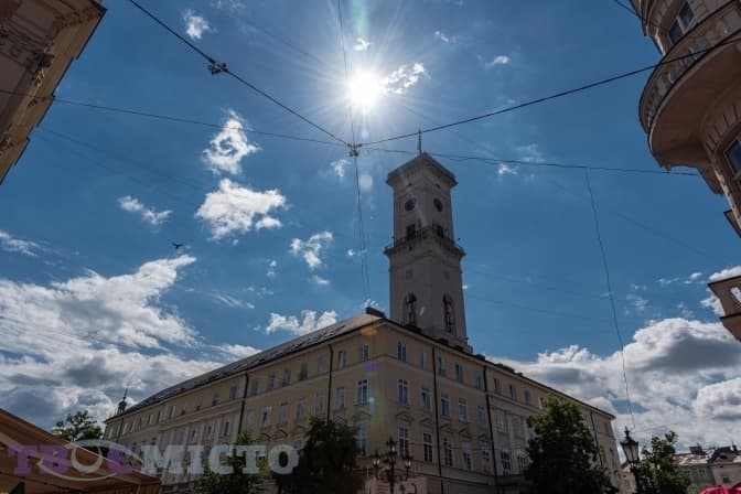 У Львівську міську раду завітали правоохоронці. Що відомо