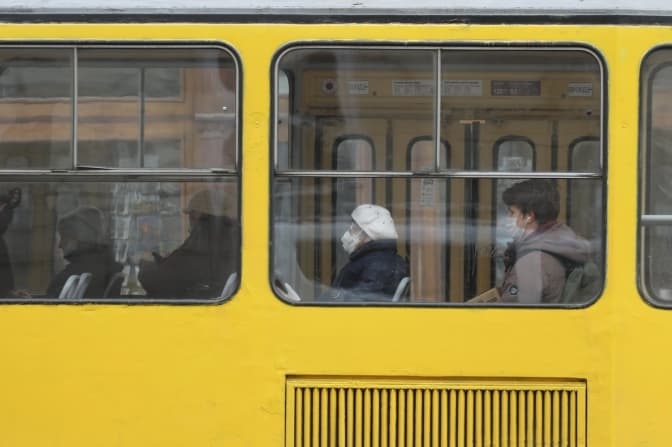 Двох чоловіків на Львівщині вперше оштрафують за порушення умов самоізоляції